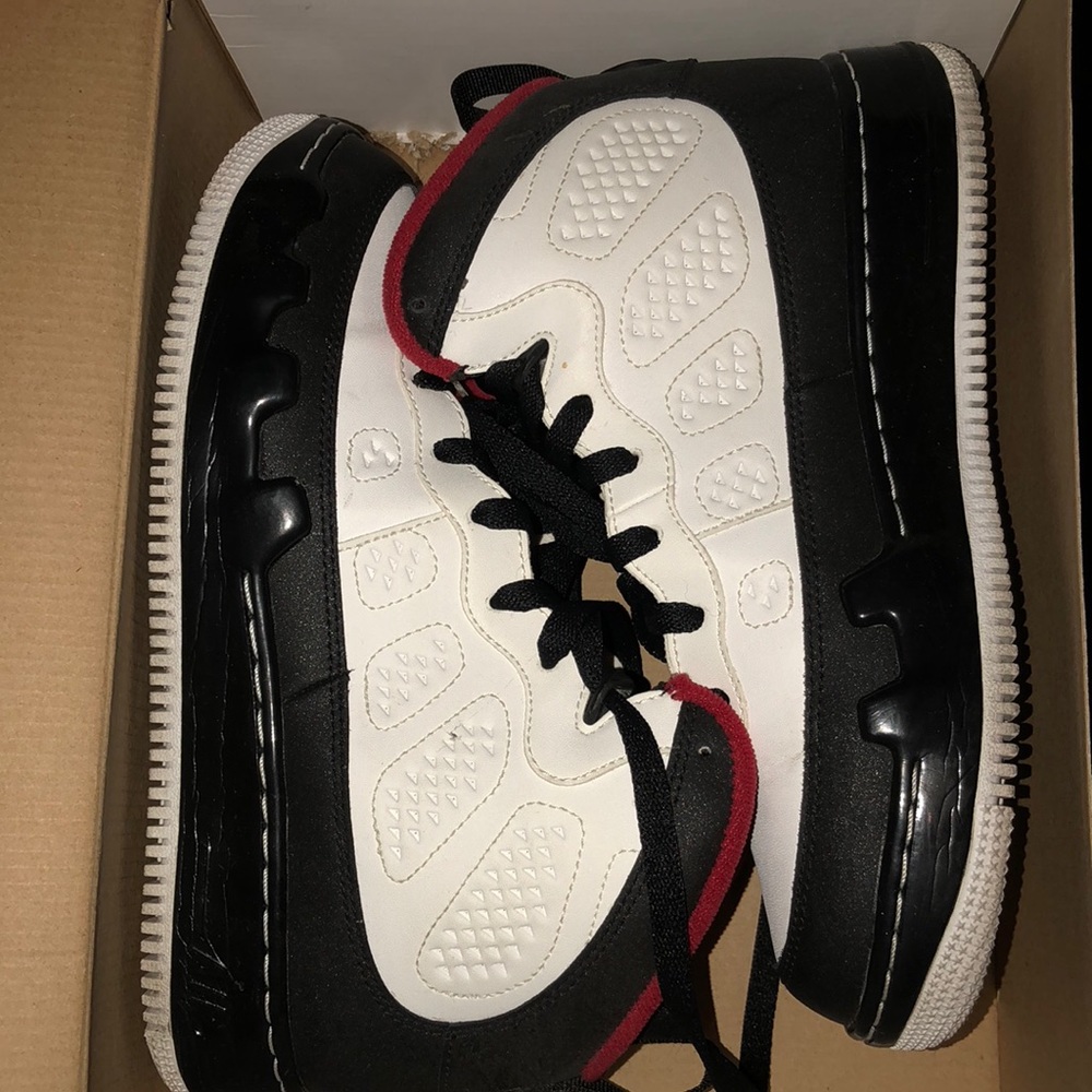 Throw back Jordan/Nike AJF 9